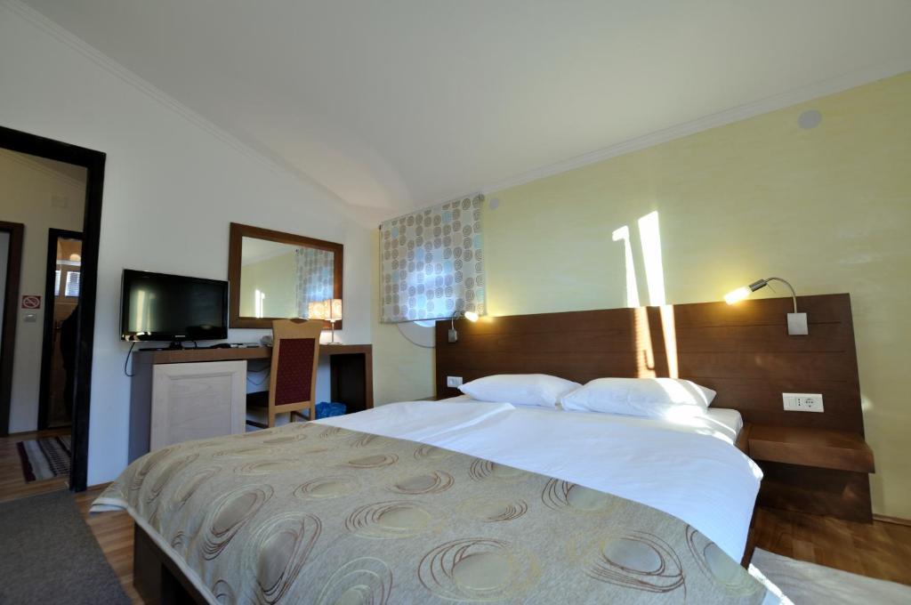 Vila Duric - Ex Hotel Duric Petrovac Bilik gambar