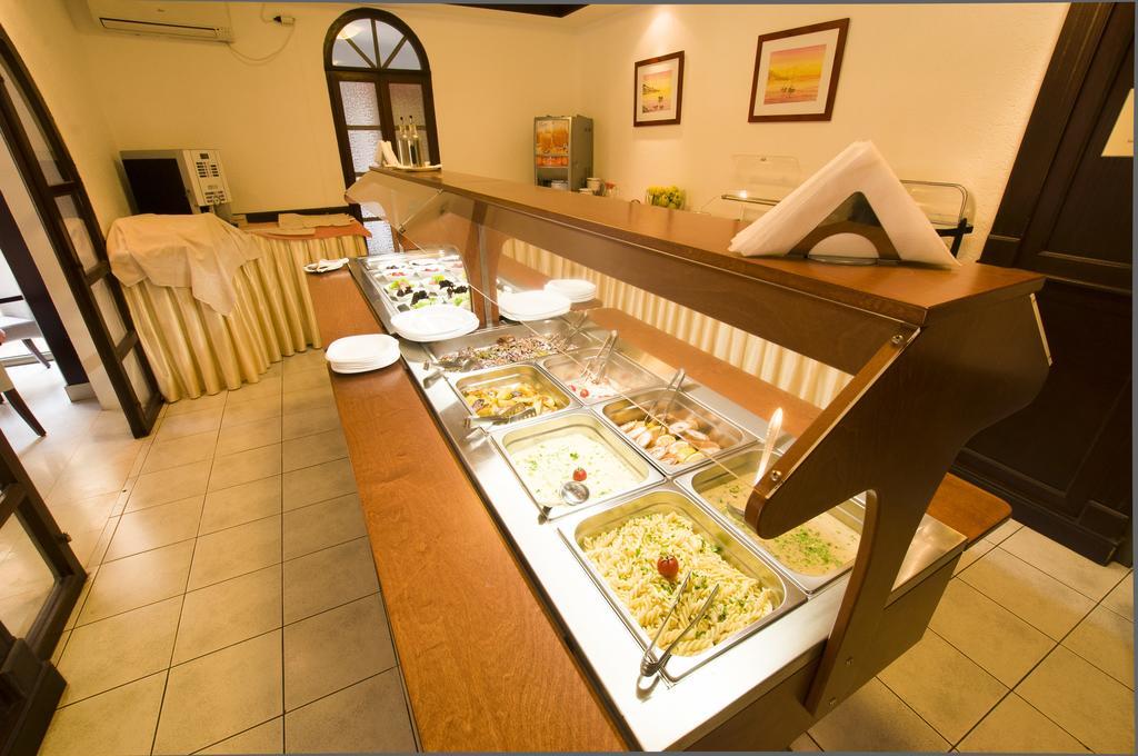 Vila Duric - Ex Hotel Duric Petrovac Luaran gambar